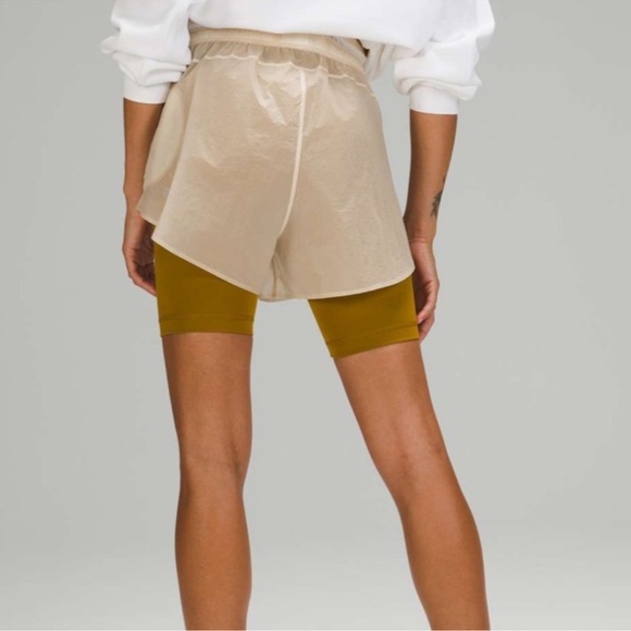 Lululemon Athletica Cream and Tan Athletic Shorts - Picture 2 of 9